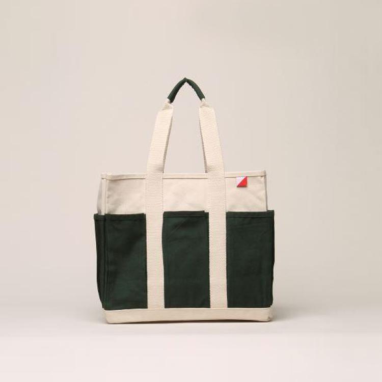 Pocket Carrying Tote