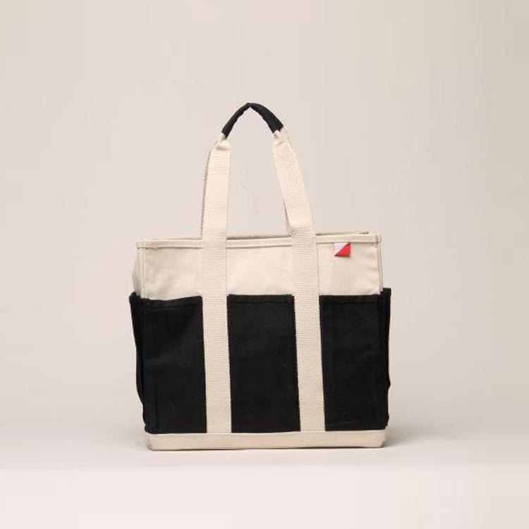 Pocket Carrying Tote